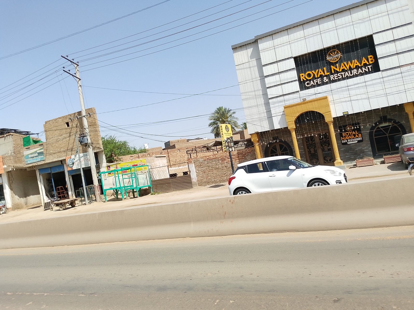 Royal nawab cafe in Dera ghazi Khan