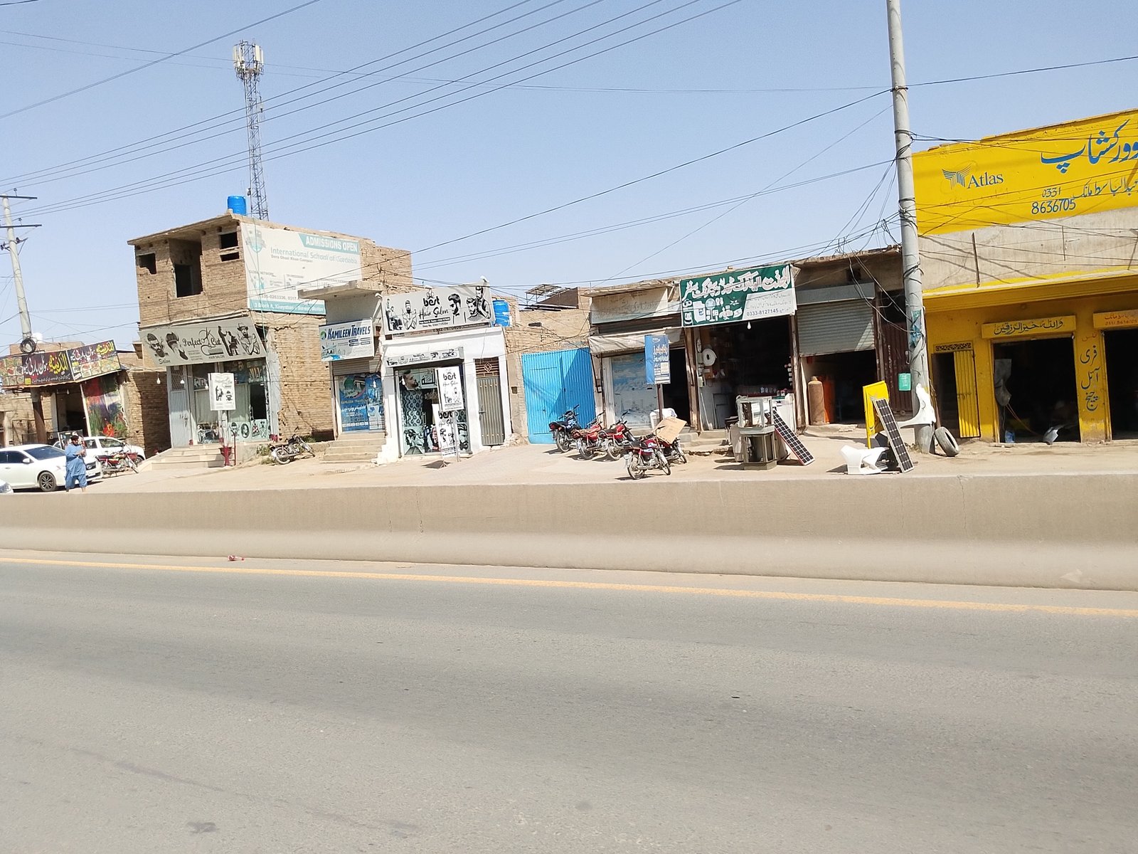 Al jannat auto shop in Dera ghazi Khan
