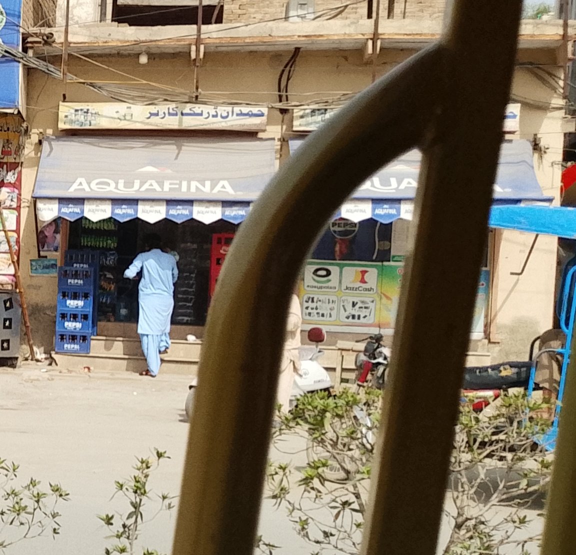 Hamdan drink corner in Dera ghazi Khan